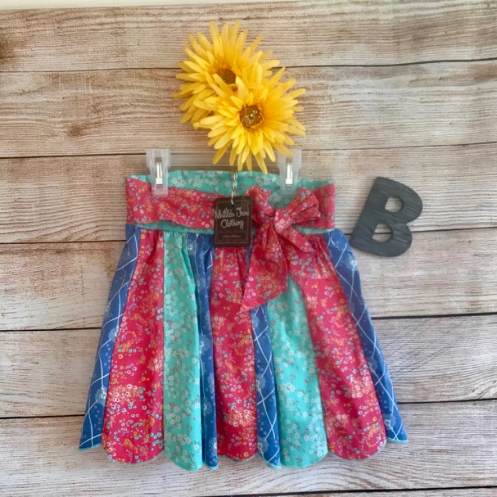 Matilda Jane Girls Colorful Floral Print Skirt NWT